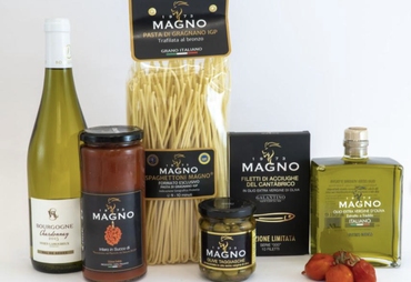 MAGNO AZ FOOD: ECCELLENZA GASTRONOMICA PARTENOPEA